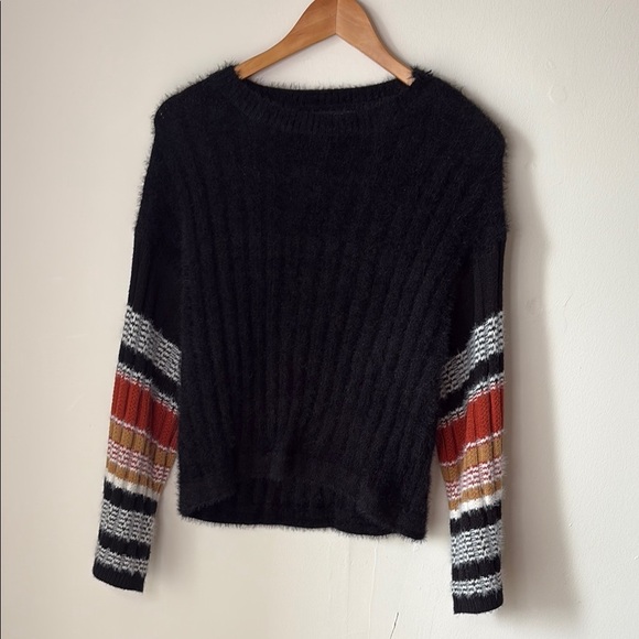 Black and Red Crew Neck Sweater with Striped Sleeves - Picture 1 of 3